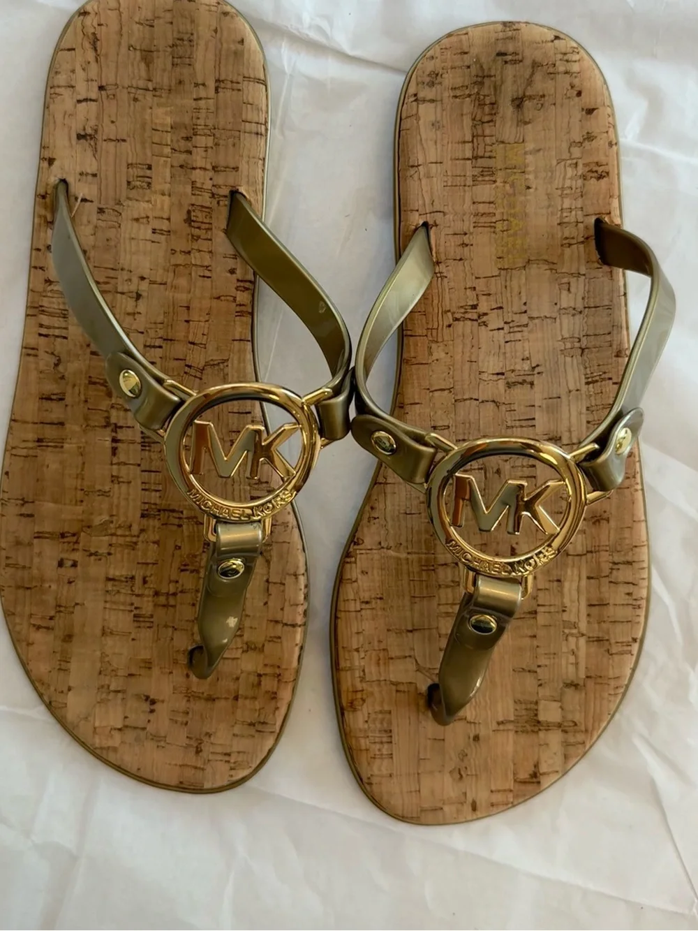 Michael Kors Jelly & Cork Flip Flops MK Charm Logo Sandals Pewter & Gold 6